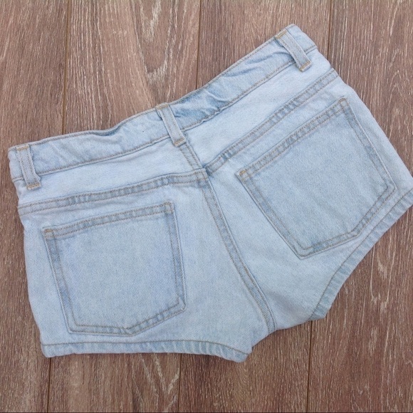 𝅺AMERICAN Apparel short shorts - Picture 4 of 4